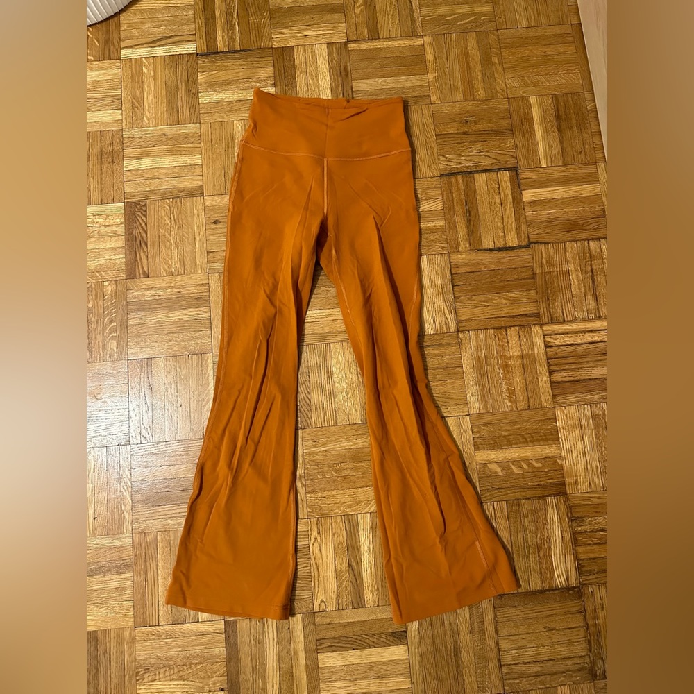 Lululemon Groove Nulu Pant Size 4